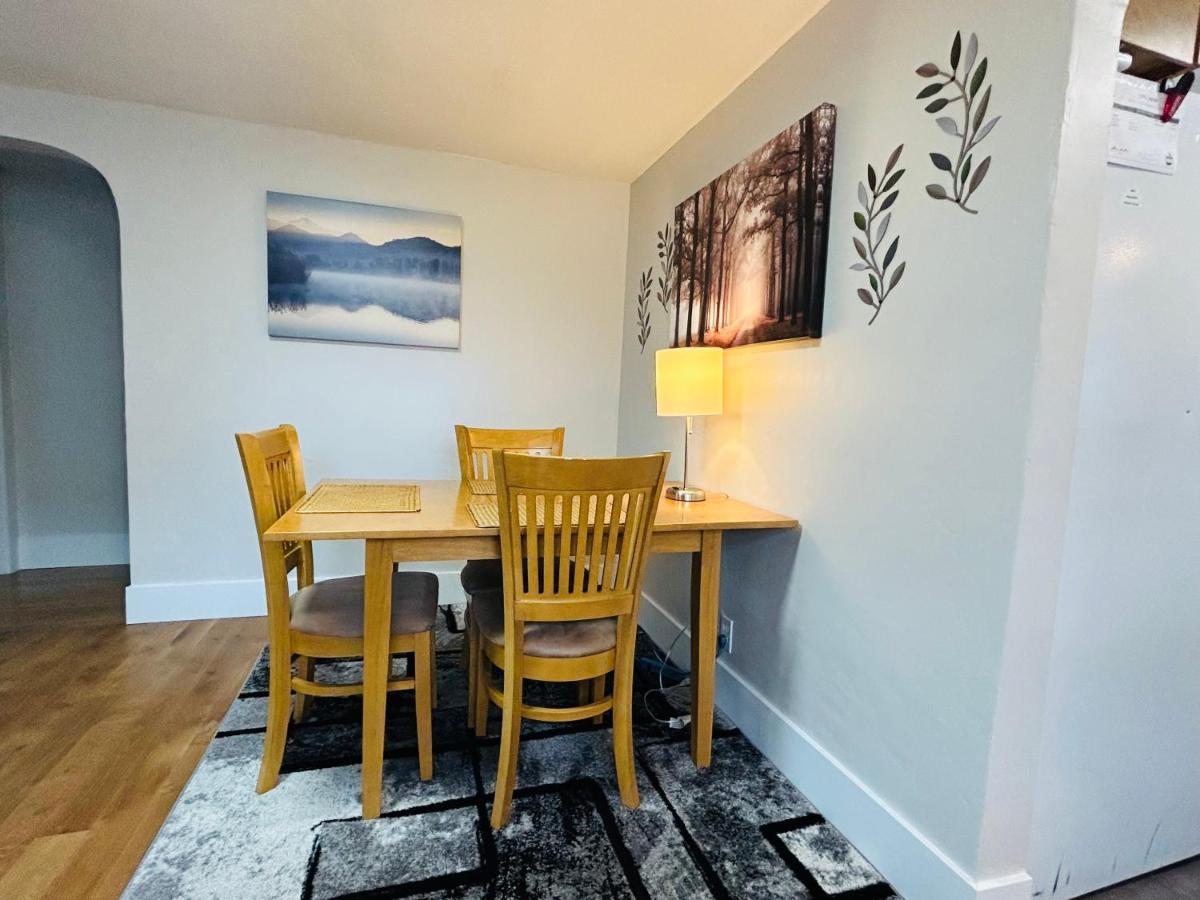 Little Blue Bungalow On Boise'S Bench, Pet Friendly, Fully Fenced Yard With Doggie Door! 2 Miles From Bsu, 5 Minutes From Downtown Boise, Desk And Workstation For Remote Workers, 2 Tv'S Large Walk-In Closet, Good For Mid-Term Stays 外观 照片