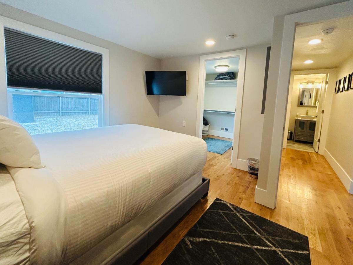 Little Blue Bungalow On Boise'S Bench, Pet Friendly, Fully Fenced Yard With Doggie Door! 2 Miles From Bsu, 5 Minutes From Downtown Boise, Desk And Workstation For Remote Workers, 2 Tv'S Large Walk-In Closet, Good For Mid-Term Stays 外观 照片
